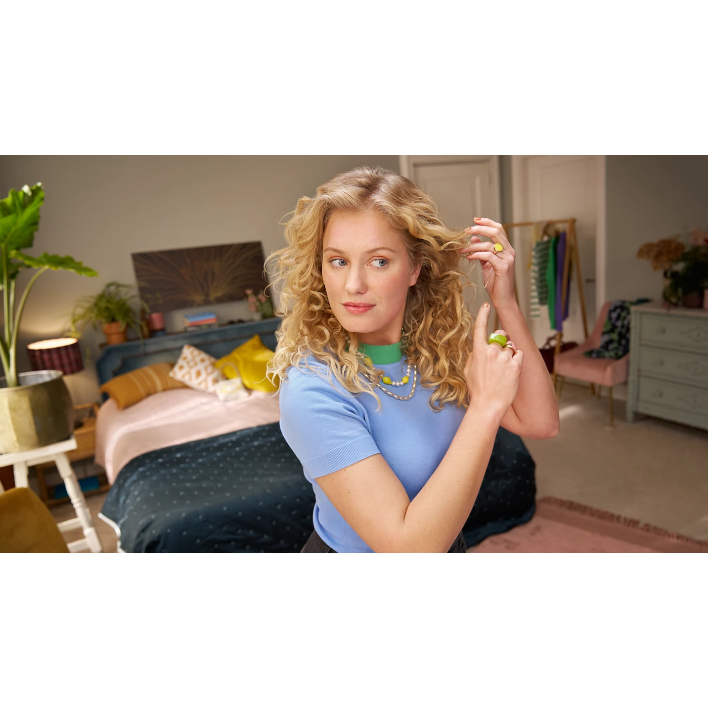 PHILIPS Hair Dryer BHD720